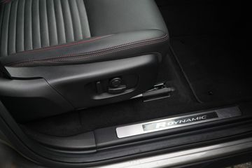 Voertuigafbeelding 13