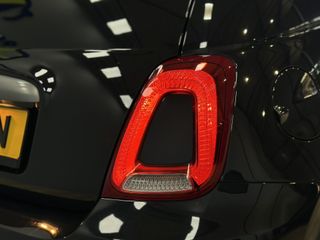 Voertuigafbeelding 13