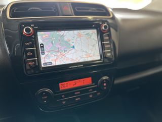 Voertuigafbeelding 12