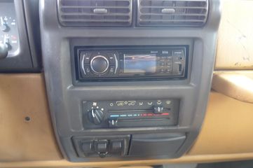 Voertuigafbeelding 17