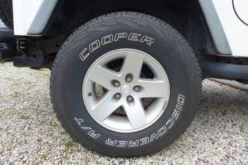 Voertuigafbeelding 6