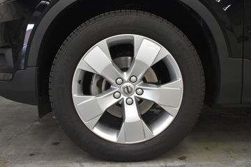 Voertuigafbeelding 8