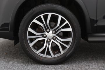 Voertuigafbeelding 24