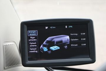 Voertuigafbeelding 18