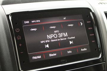 Voertuigafbeelding 19