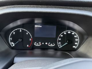 Voertuigafbeelding 3