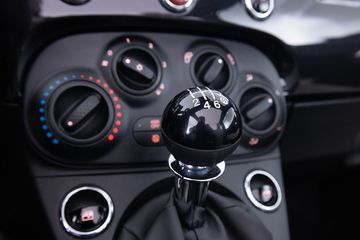 Voertuigafbeelding 10