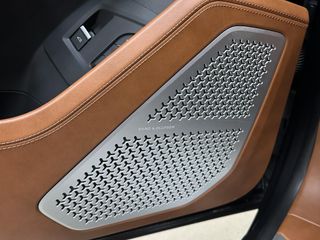 Voertuigafbeelding 76