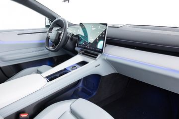 Voertuigafbeelding 6