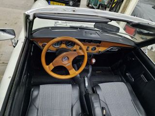 Voertuigafbeelding 23