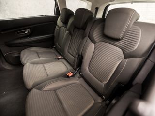 Voertuigafbeelding 15