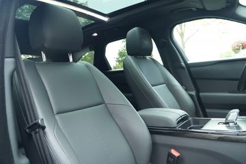 Voertuigafbeelding 4