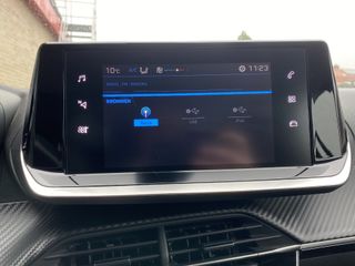 Voertuigafbeelding 21