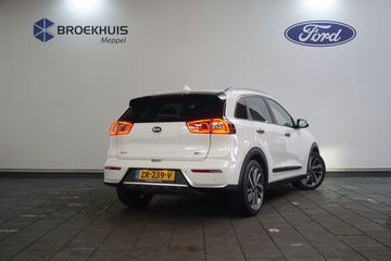 Voertuigafbeelding 4