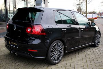 Voertuigafbeelding 2