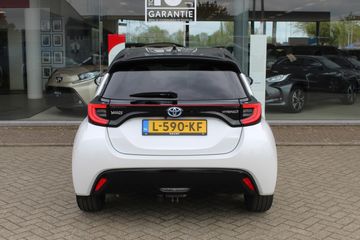 Voertuigafbeelding 6