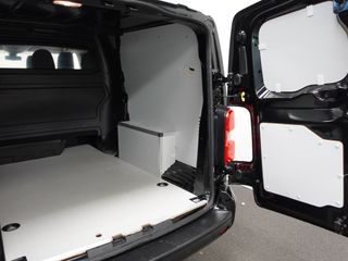 Voertuigafbeelding 8