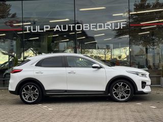 Voertuigafbeelding 6