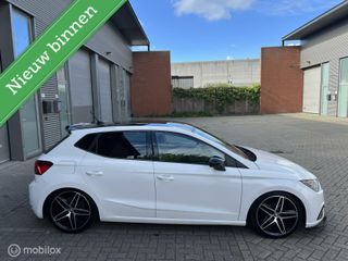 Voertuigafbeelding 6