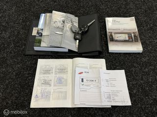 Voertuigafbeelding 12