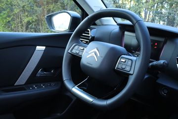 Voertuigafbeelding 33