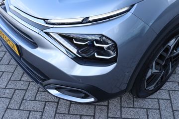 Voertuigafbeelding 6