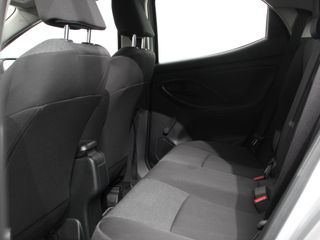 Voertuigafbeelding 28