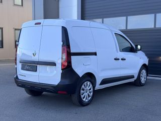 Voertuigafbeelding 12