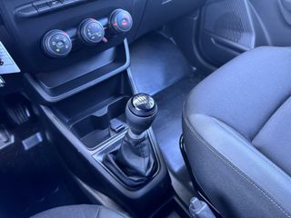 Voertuigafbeelding 18