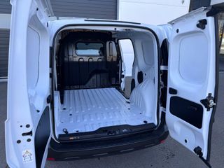 Voertuigafbeelding 7