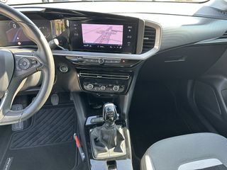 Voertuigafbeelding 12