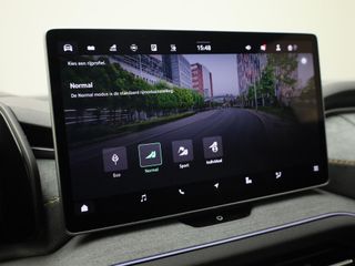 Voertuigafbeelding 8