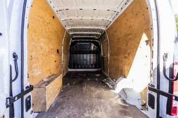 Voertuigafbeelding 13