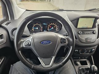 Voertuigafbeelding 17