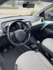 Voertuigafbeelding 12