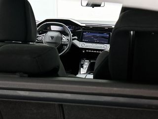 Voertuigafbeelding 12