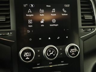 Voertuigafbeelding 12