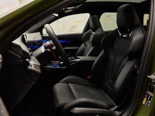 Voertuigafbeelding 8