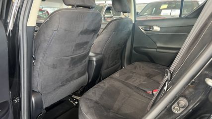 Voertuigafbeelding 10