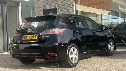 Voertuigafbeelding 3