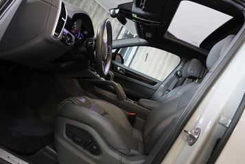 Voertuigafbeelding 7