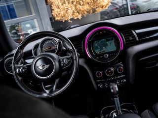 Voertuigafbeelding 18