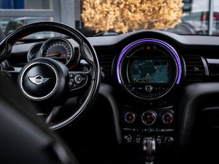 Voertuigafbeelding 19