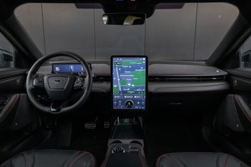 Voertuigafbeelding 2