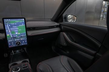 Voertuigafbeelding 38