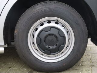 Voertuigafbeelding 28