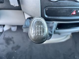 Voertuigafbeelding 29