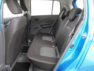 Voertuigafbeelding 8