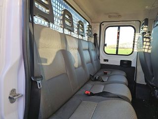 Voertuigafbeelding 13