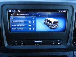 Voertuigafbeelding 13